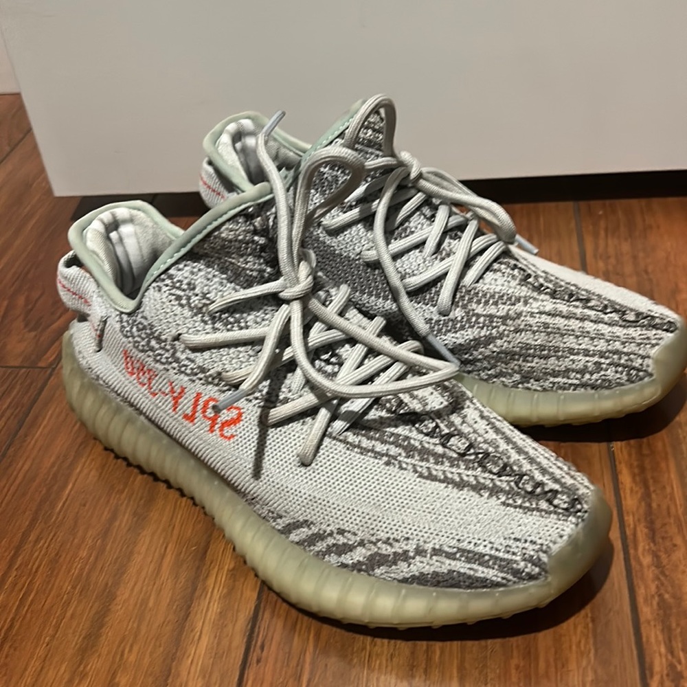 YZY BOOST 🍀 size 6.5 gently worn